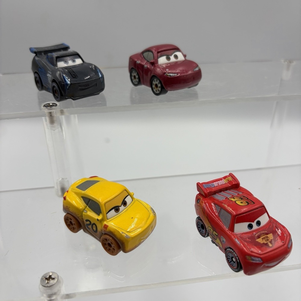 Mattel Disney Cars Mini Racers Lightning McQueen Jackson Storm Cruz Ramirez‎